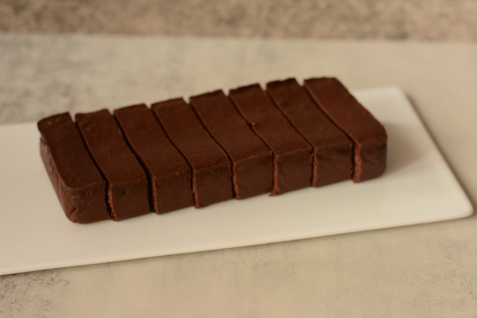 ごほうびショコラ（８等分カット済み）